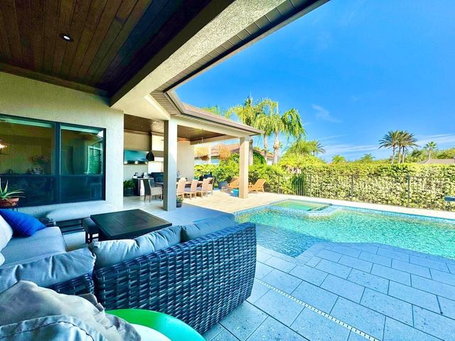 10605 SABELLA DRIVE, Trinity, FL 34655