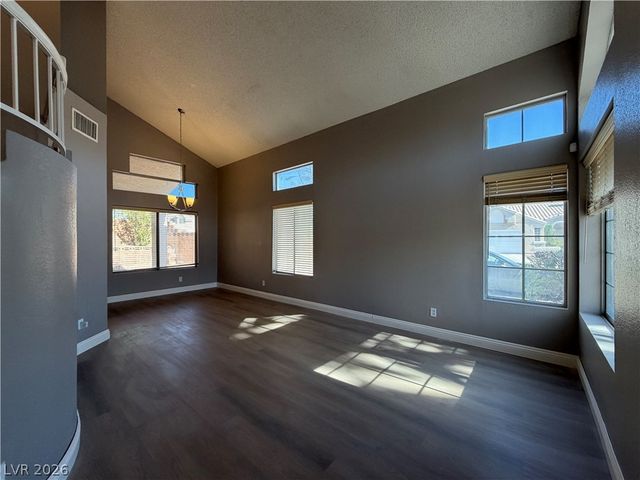 3045 Marsh Court, Las Vegas, NV 89128