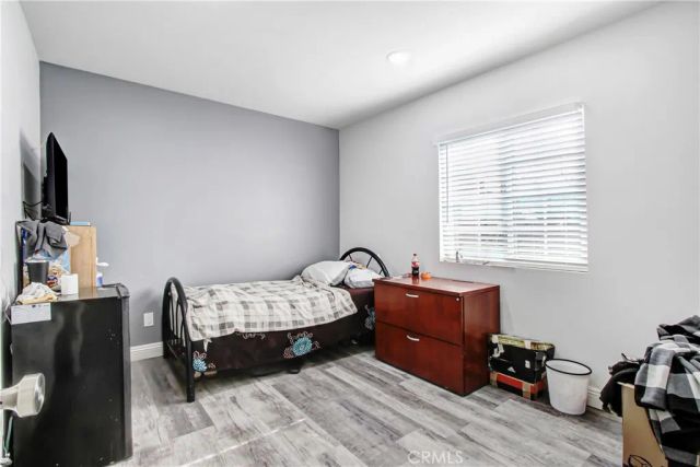 8426 Greenpoint, Riverside, CA 92503