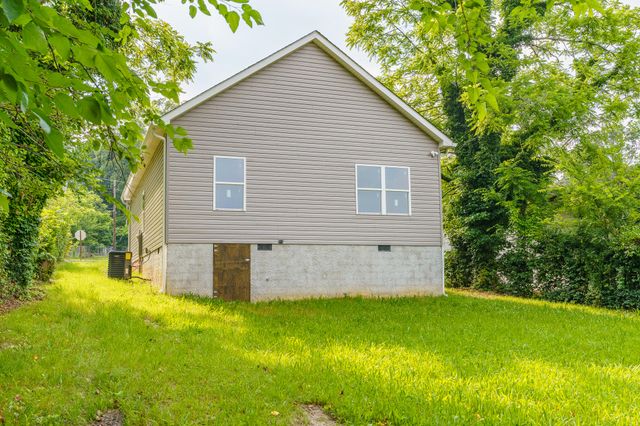 1000 Belmeade Avenue, Chattanooga, TN 37411