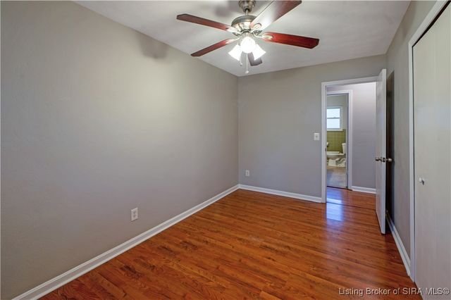 212 Village Pine Drive, New Albany, IN 47150