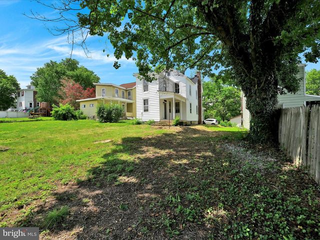221 ORCHARD ST, Auburn, PA 17922