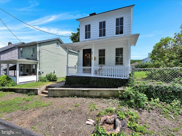 221 ORCHARD ST, Auburn, PA 17922