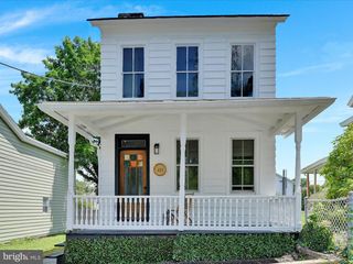 221 ORCHARD ST, Auburn, PA 17922
