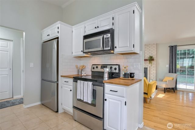 2438 Tyndell Circle SW, Tumwater, WA 98512