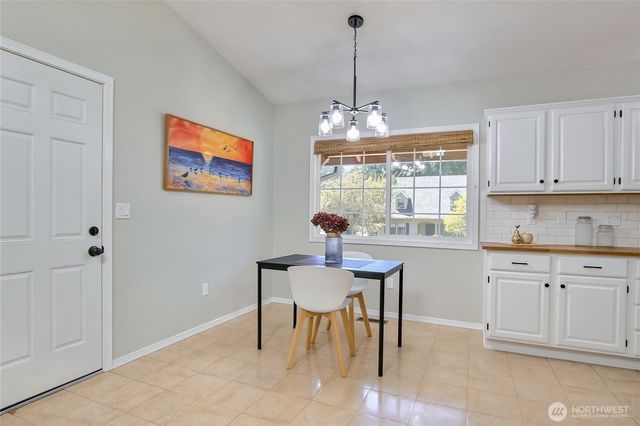 2438 Tyndell Circle SW, Tumwater, WA 98512