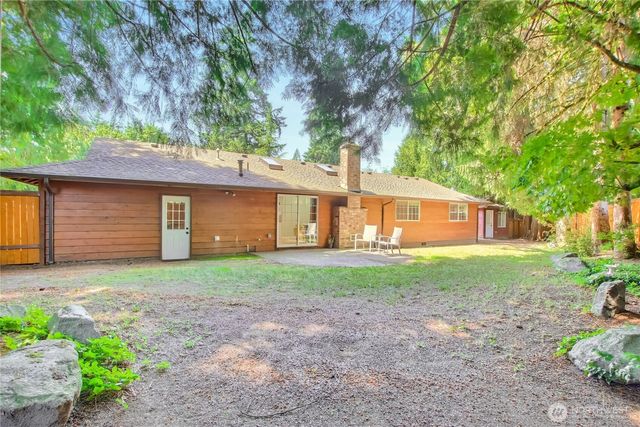 2438 Tyndell Circle SW, Tumwater, WA 98512
