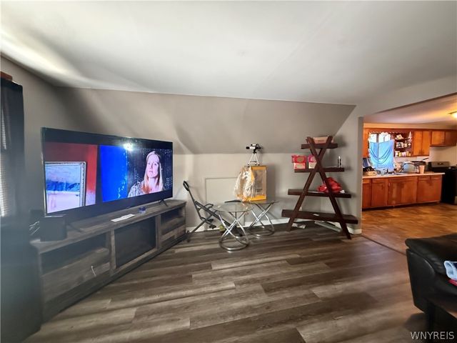 76 Sattler Avenue, Buffalo, NY 14211