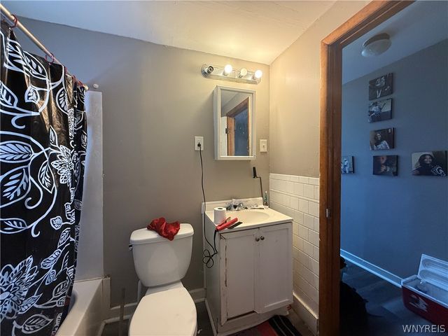 76 Sattler Avenue, Buffalo, NY 14211