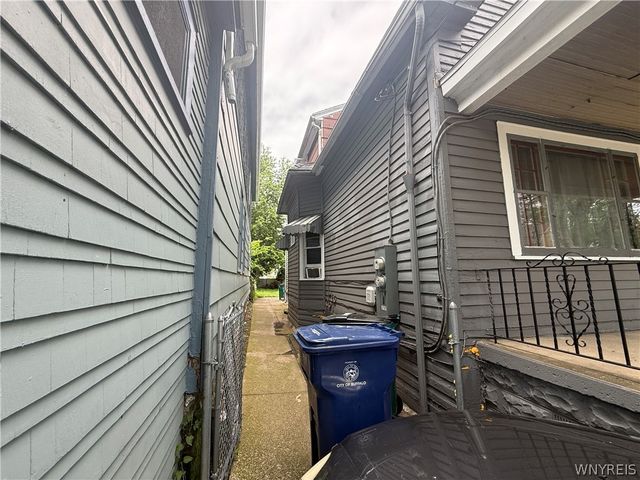 76 Sattler Avenue, Buffalo, NY 14211