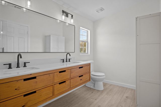 3426 Cedar Drive, Granbury, TX 76048