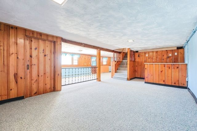 11 Lorraine Ter, Arlington, MA 02474