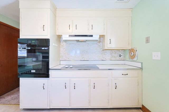 11 Lorraine Ter, Arlington, MA 02474