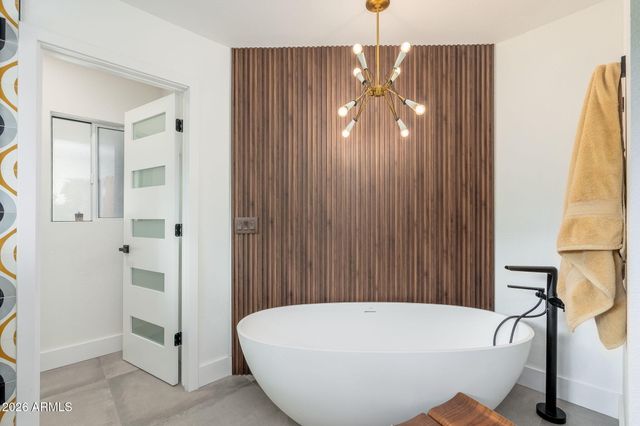 13208 N Hayden Road, Scottsdale, AZ 85260