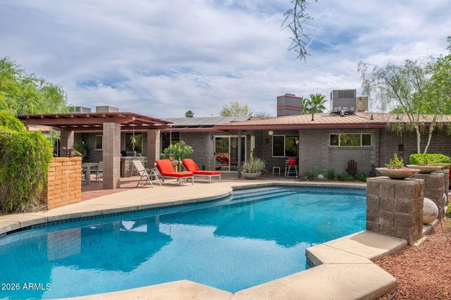 13208 N Hayden Road, Scottsdale, AZ 85260