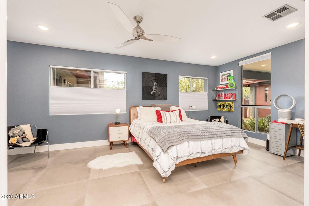 Image 37 of property listing at 13208 N Hayden Road, Scottsdale, AZ 85260