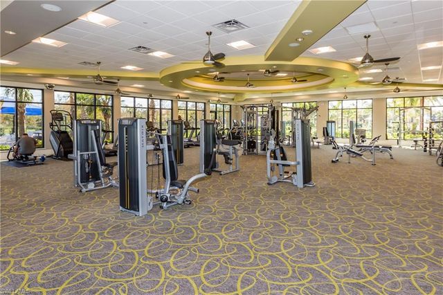 7700 Winding Cypress DR, Naples, FL 34114