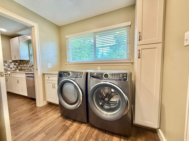 3100 Lake Drive, Evansville, IN 47711