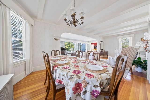 67 Summit Ave, Quincy, MA 02170