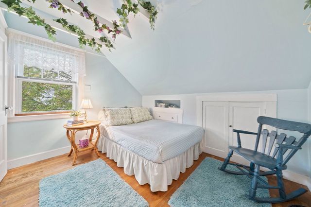 67 Summit Ave, Quincy, MA 02170