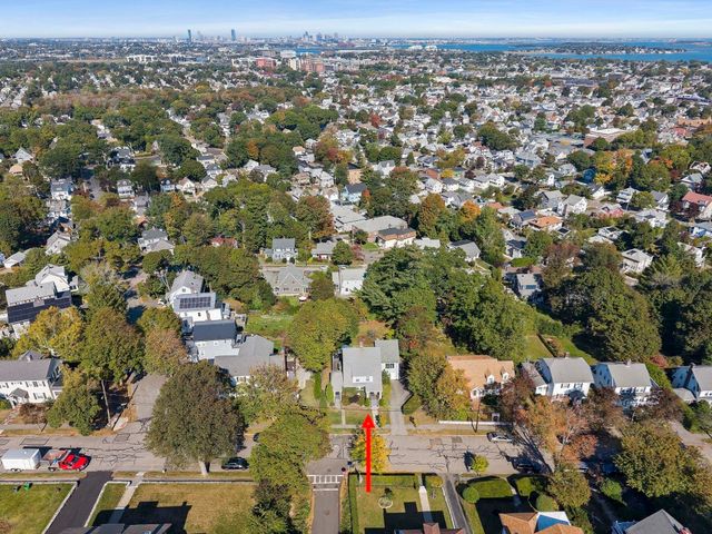 67 Summit Ave, Quincy, MA 02170
