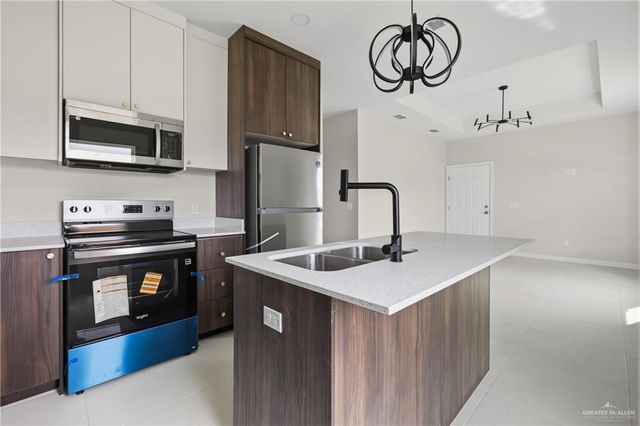 4217 Heron Avenue 21, Mcallen, TX 78504