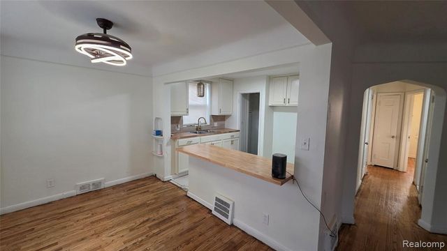 9759 Manistique Street, Detroit, MI 48224