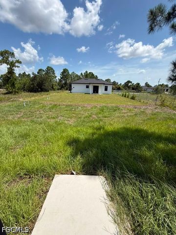 932 Dempsey ST, Lehigh Acres, FL 33974