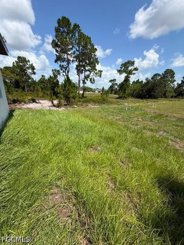 932 Dempsey ST, Lehigh Acres, FL 33974