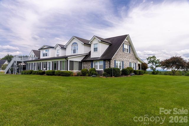 727 Jenkins Valley Road, Alexander, NC 28701