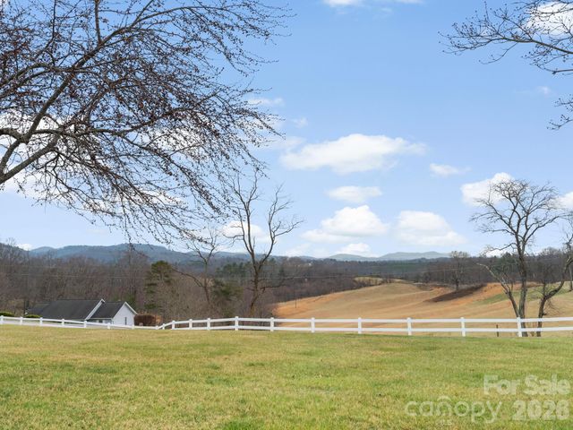 727 Jenkins Valley Road, Alexander, NC 28701