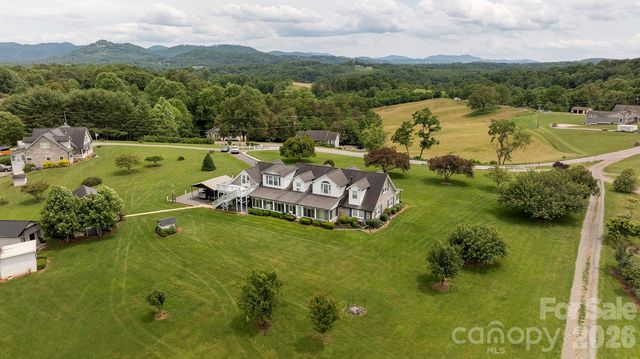 727 Jenkins Valley Road, Alexander, NC 28701