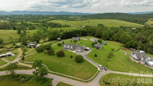 727 Jenkins Valley Road, Alexander, NC 28701