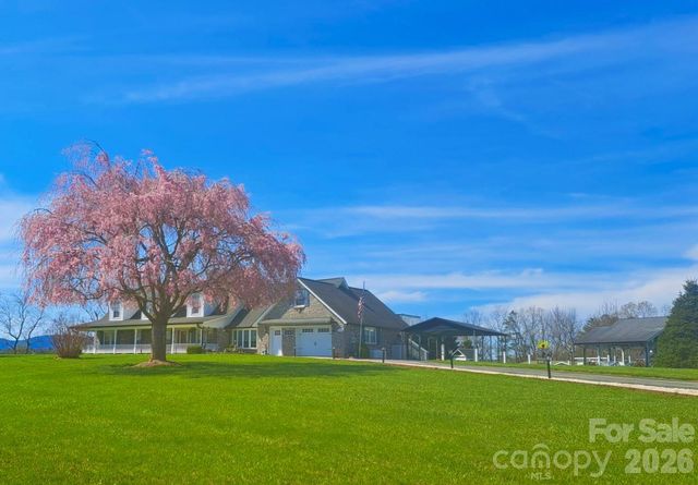 727 Jenkins Valley Road, Alexander, NC 28701