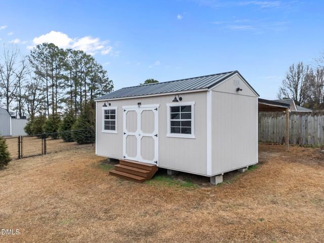 909 Mount Pleasant Road, Willow Springs, NC 27592