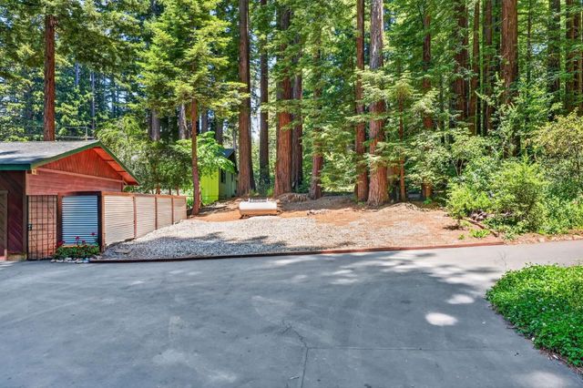 252 Nichols Drive, Santa Cruz, CA 95060