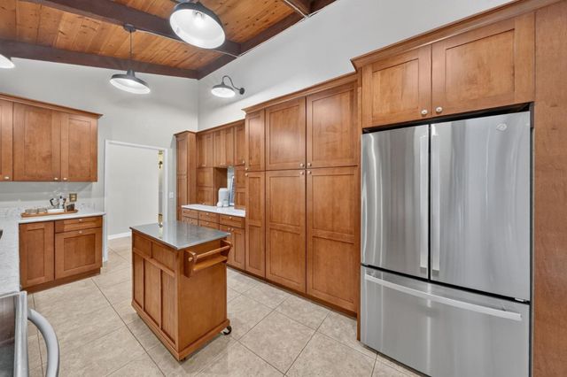 252 Nichols Drive, Santa Cruz, CA 95060