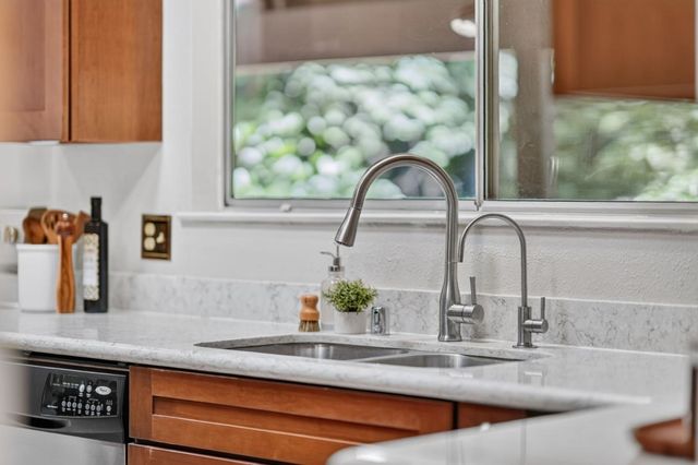 252 Nichols Drive, Santa Cruz, CA 95060