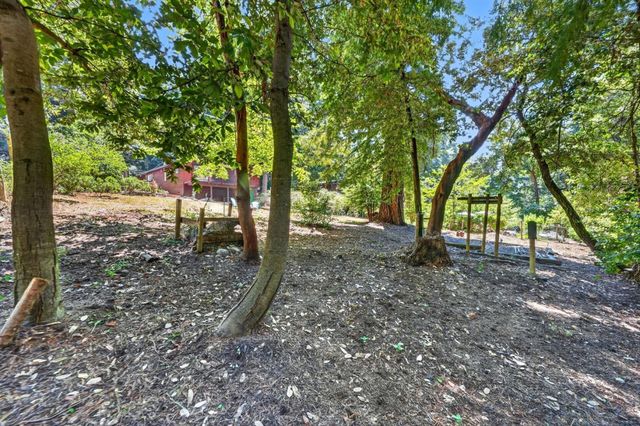 252 Nichols Drive, Santa Cruz, CA 95060