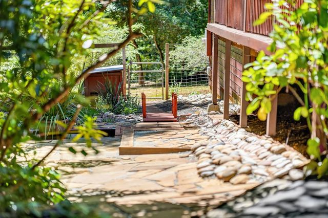252 Nichols Drive, Santa Cruz, CA 95060