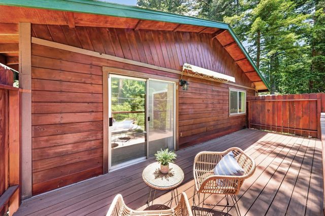 252 Nichols Drive, Santa Cruz, CA 95060