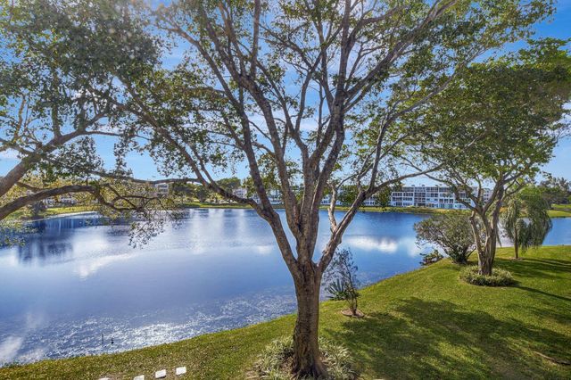 2051 Cambridge C, Deerfield Beach, FL 33442