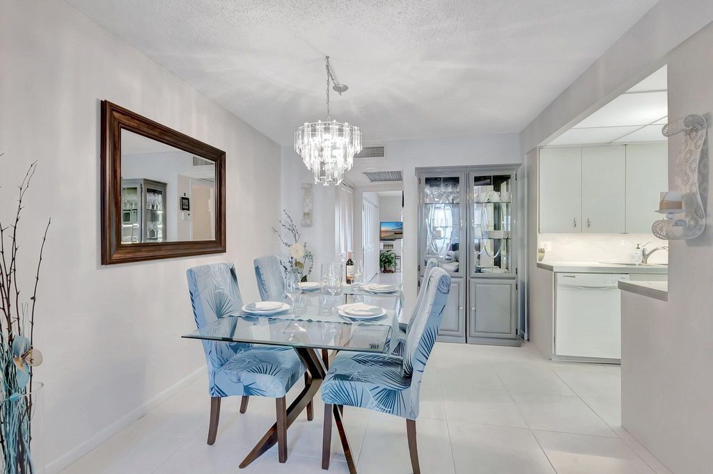 2051 Cambridge C, Deerfield Beach, FL 33442