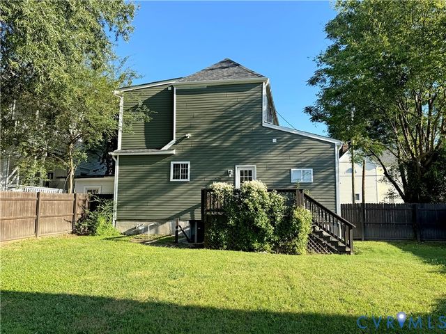 105 Yancey St, Richmond, VA 23222