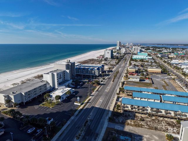 313 E Beach Boulevard, Gulf Shores, AL 36542