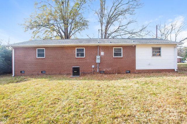 509 Frank Drive, Charlotte, NC 28215