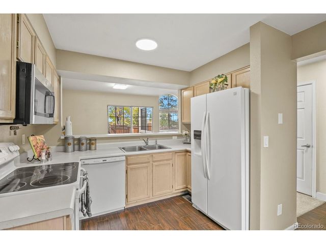 10400 W Fair Ave B, Littleton, CO 80127