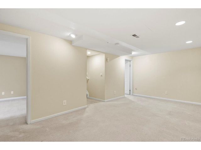 10400 W Fair Ave B, Littleton, CO 80127