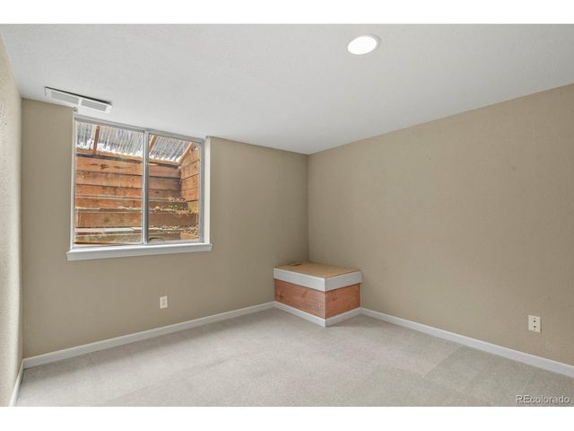 10400 W Fair Ave B, Littleton, CO 80127