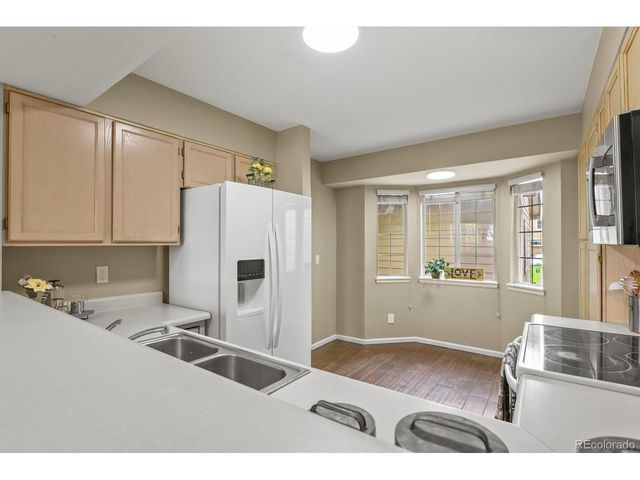 10400 W Fair Ave B, Littleton, CO 80127